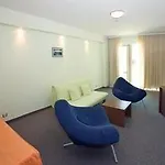 Jeravi Hotel 4*