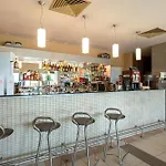 Hotel Jeravi 4*