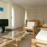 Hotel Jeravi 4*
