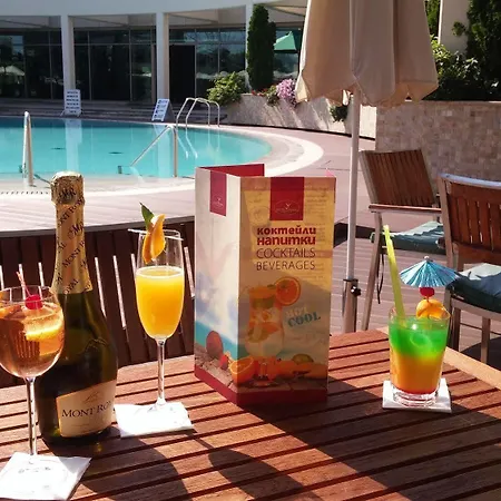 Jeravi סאני ביץ'