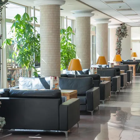 Jeravi Hotel 4*