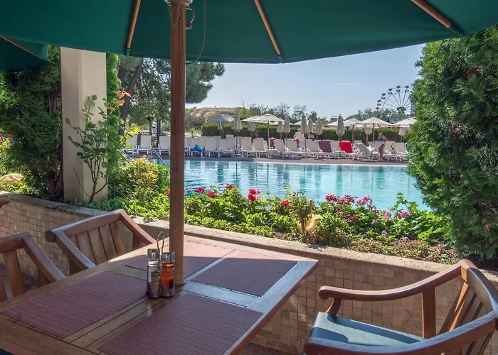 Jeravi 호텔 써니비치