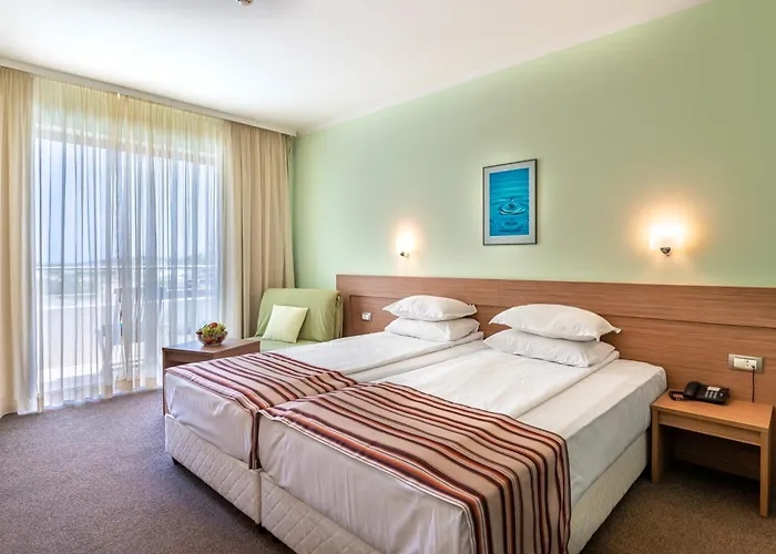 Jeravi Отель Солнечный берег